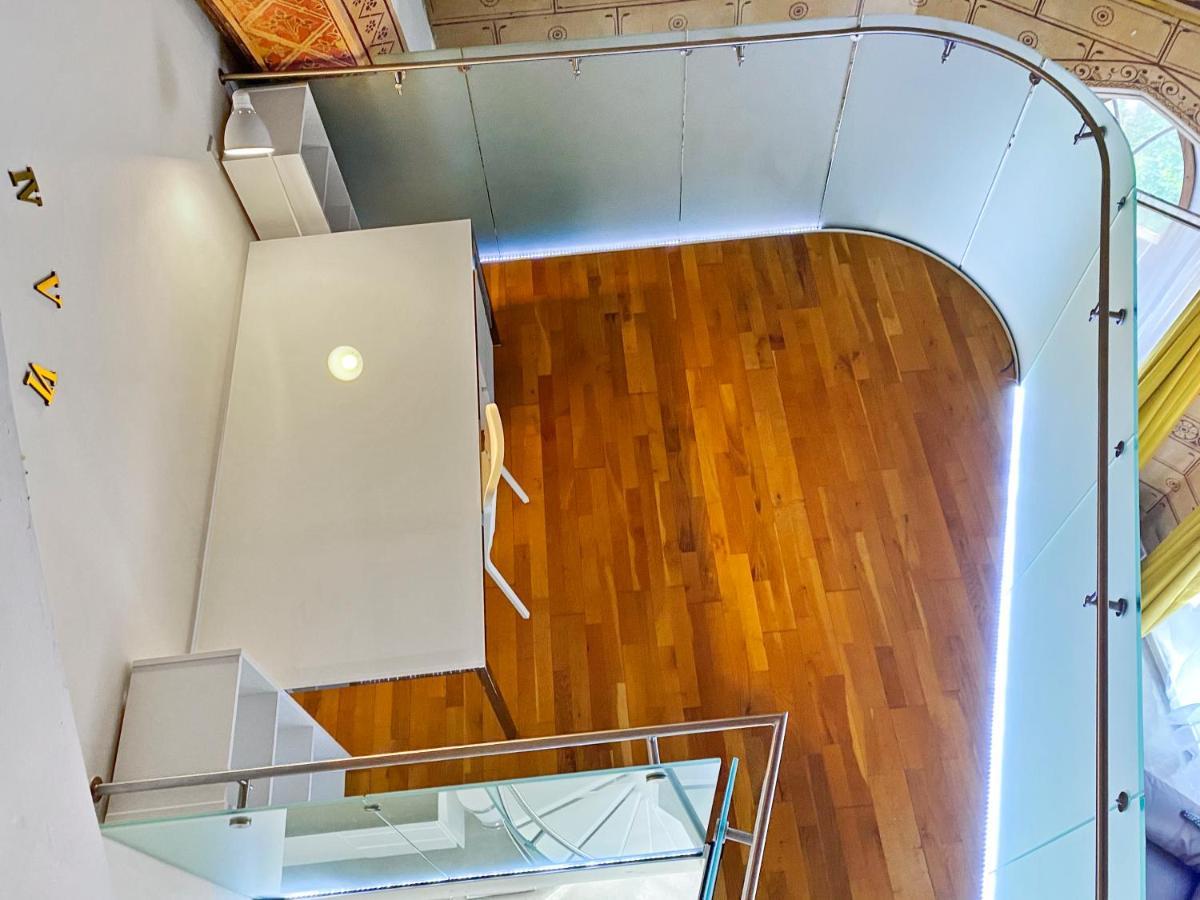 Rare 1-Bed Church Converted Apartment In London Bagian luar foto